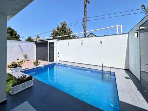 Bakı, bağ evi , satılır, 130 m² , 3 sot , Xəzər rayonu, Mərdəkan