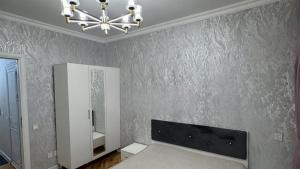 Bakı, köhnə tikili 2 otaqlı, satılır, 60 m²  , Nizami rayonu, 8-ci kilometr