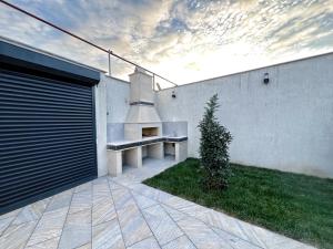 Bakı, həyət evi 4 otaqlı, satılır, 160 m² , 3.5 sot , Xəzər rayonu, Şüvəlan