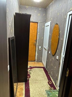 Bakı, köhnə tikili 2 otaqlı, satılır, 55 m²  , Nəsimi rayonu, 5-ci mikrorayon