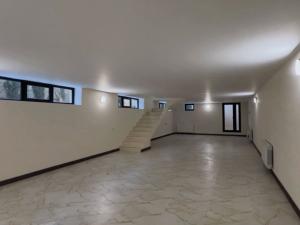 Bakı, həyət evi 7 otaqlı, satılır, 600 m² , 12 sot , Xəzər rayonu, Şüvəlan