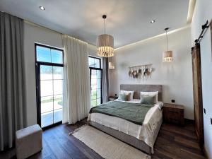 Bakı, həyət evi 4 otaqlı, satılır, 200 m² , 5.1 sot , Xəzər rayonu, Şüvəlan