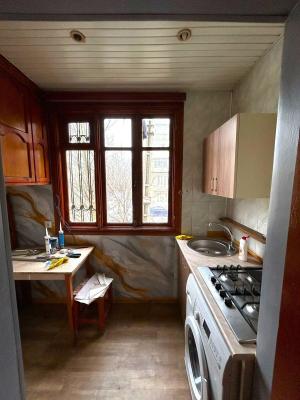 Bakı, köhnə tikili 2 otaqlı, satılır, 38 m²  , Nərimanov rayonu