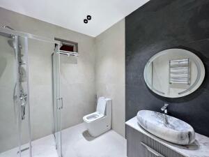 Bakı, həyət evi 5 otaqlı, satılır, 270 m² , 9 sot , Xəzər rayonu, Şüvəlan