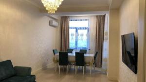 Bakı, yeni tikili 2 otaqlı, kirayə, 86 m²  , Nərimanov rayonu