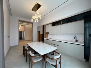 Bakı, həyət evi 5 otaqlı, satılır, 220 m² , 7 sot , Xəzər rayonu, Mərdəkan