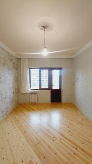 Bakı, köhnə tikili 3 otaqlı, satılır, 80 m²  , Nizami rayonu, 8-ci kilometr