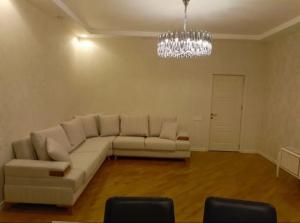 Bakı, yeni tikili 3 otaqlı, satılır, 110 m²  , Yasamal rayonu, Yeni Yasamal qəs.