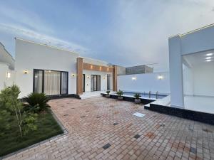 Bakı, həyət evi 4 otaqlı, satılır, 150 m² , 3.2 sot , Xəzər rayonu, Şüvəlan