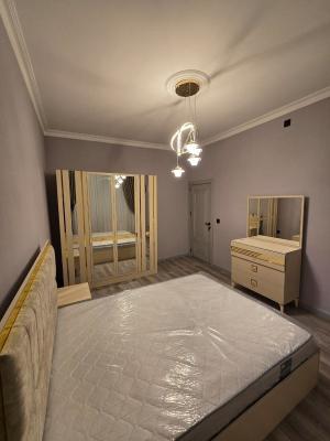 Bakı, köhnə tikili 2 otaqlı, satılır, 55 m²  , Nəsimi rayonu