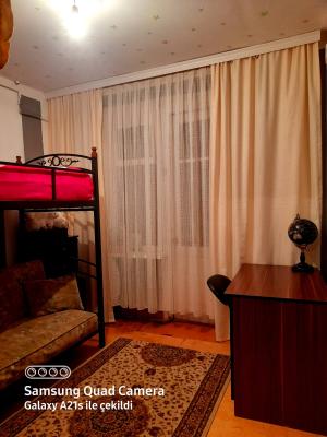 Bakı, köhnə tikili 2 otaqlı, satılır, 57 m²  , Binəqədi rayonu, Biləcəri qəs.