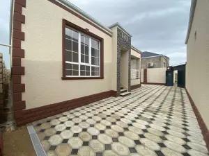 Bakı, bağ/həyət evi 4 otaqlı, satılır, 130 m² , 3 sot , Sabunçu rayonu, Savalan qəs.