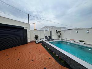 Bakı, həyət evi 4 otaqlı, satılır, 160 m² , 3 sot , Xəzər rayonu, Şüvəlan