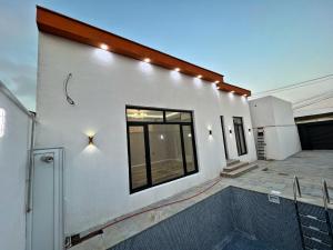 Bakı, bağ/həyət evi 4 otaqlı, satılır, 120 m² , 2.6 sot , Xəzər rayonu, Şüvəlan