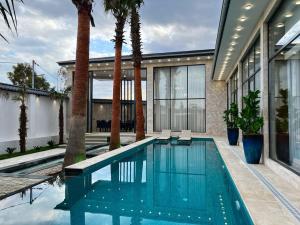 Bakı, həyət evi 4 otaqlı, satılır, 220 m² , 6 sot , Xəzər rayonu, Mərdəkan