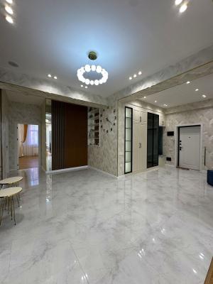 Bakı, yeni tikili 3 otaqlı, satılır, 136 m²  , Xətai rayonu, Ağ şəhər