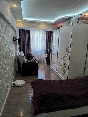 Bakı, köhnə tikili 3 otaqlı, satılır, 80 m²  , Yasamal rayonu