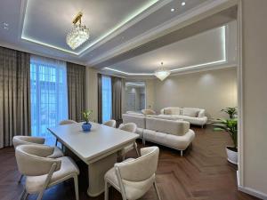 Bakı, həyət evi 4 otaqlı, satılır, 220 m² , 5.1 sot , Xəzər rayonu, Mərdəkan