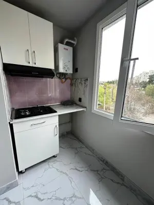 2 комната старое здание, продажа, 40 m², Бакы, Низами рајону, 8-ҹи километр
