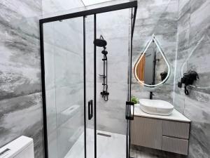 Bakı, həyət evi 5 otaqlı, satılır, 220 m² , 5.5 sot , Xəzər rayonu, Mərdəkan