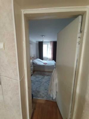 Bakı, köhnə tikili 2 otaqlı, satılır, 50 m²  , Nizami rayonu, 8-ci kilometr