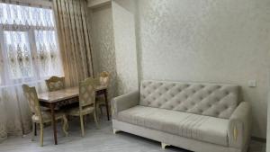 Bakı, yeni tikili 2 otaqlı, kirayə, 70 m²  , Sabunçu rayonu