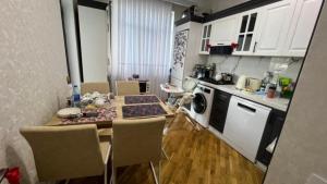 Bakı, yeni tikili 2 otaqlı, satılır, 100 m²  , Xətai rayonu