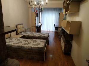 Bakı, yeni tikili 3 otaqlı, kirayə, 124 m²  , Xətai rayonu