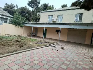 5 otaqlı bağ/həyət evi, kirayə, 180 m², 4 sot, Bakı, Binəqədi rayonu, Binəqədi qəs.