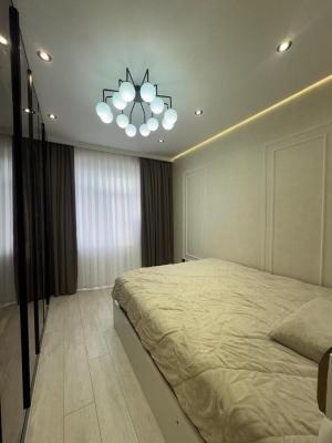 Bakı, köhnə tikili 2 otaqlı, satılır, 58 m²  , Xətai rayonu
