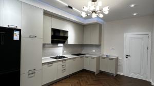 Bakı, yeni tikili 3 otaqlı, satılır, 140 m²  , Nizami rayonu