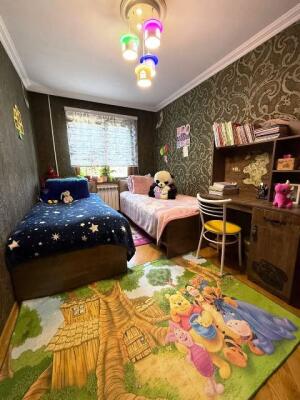 Bakı, köhnə tikili 4 otaqlı, satılır, 70 m²  , Nizami rayonu