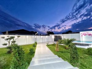 Bakı, həyət evi 5 otaqlı, satılır, 250 m² , 8 sot , Xəzər rayonu, Mərdəkan