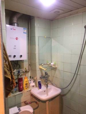 Bakı, köhnə tikili 1 otaqlı, kirayə, 55 m²  , Səbail rayonu, Badamdar qəs.