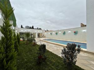Bakı, həyət evi 4 otaqlı, satılır, 190 m² , 5 sot , Xəzər rayonu, Mərdəkan