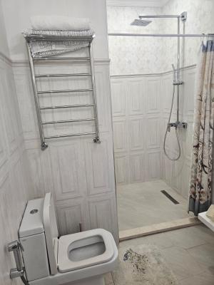 Bakı, yeni tikili 3 otaqlı, satılır, 130 m²  , Xəzər rayonu, Buzovna