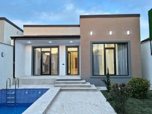 Bakı, həyət evi 4 otaqlı, satılır, 140 m² , 3 sot , Xəzər rayonu, Şüvəlan