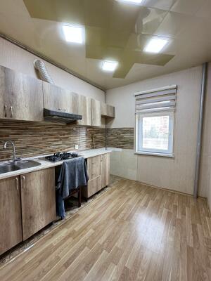 Bakı, köhnə tikili 3 otaqlı, satılır, 68 m²  , Nizami rayonu, 8-ci kilometr