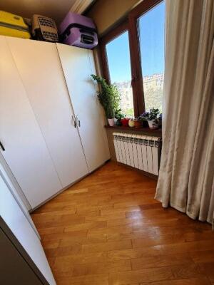 Bakı, köhnə tikili 4 otaqlı, satılır, 70 m²  , Nizami rayonu