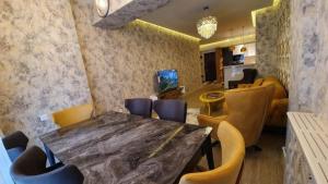 Bakı, yeni tikili 2 otaqlı, kirayə, 80 m²  , Xətai rayonu