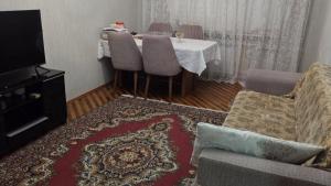 Bakı, köhnə tikili 2 otaqlı, satılır, 52 m²  , Nizami rayonu, 8-ci kilometr