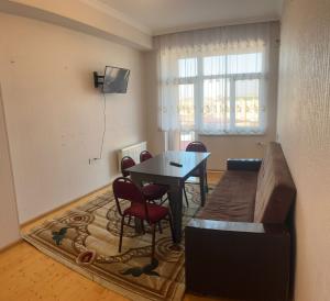 Xırdalan, həyət evi 5 otaqlı, kirayə, 325 m² , 3 sot 