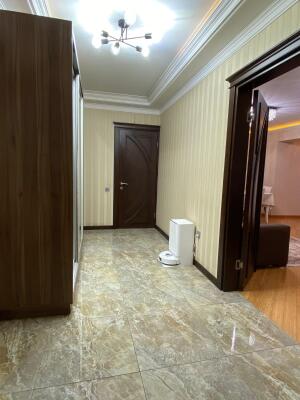 Bakı, yeni tikili 3 otaqlı, satılır, 105 m²  , Yasamal rayonu
