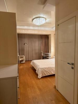 Bakı, yeni tikili 3 otaqlı, satılır, 130 m²  , Yasamal rayonu, Yasamal qəs.