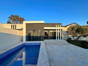 Bakı, həyət evi 4 otaqlı, satılır, 160 m² , 4 sot , Xəzər rayonu, Şüvəlan
