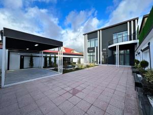 Bakı, həyət evi 5 otaqlı, satılır, 200 m² , 4 sot , Xəzər rayonu, Şüvəlan