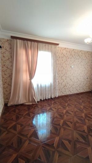 Bakı, köhnə tikili 2 otaqlı, satılır, 63 m²  , Xətai rayonu, Köhnə günəşli qəs.