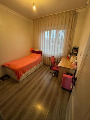 Bakı, köhnə tikili 4 otaqlı, satılır, 100 m²  , Sabunçu rayonu, Bakıxanov qəs.