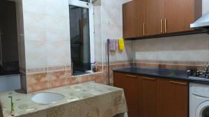 Bakı, köhnə tikili 4 otaqlı, satılır, 72 m²  , Nəsimi rayonu