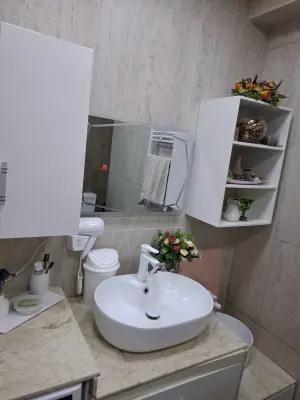 Bakı, yeni tikili 3 otaqlı, satılır, 135 m²  , Nəsimi rayonu, 5-ci mikrorayon